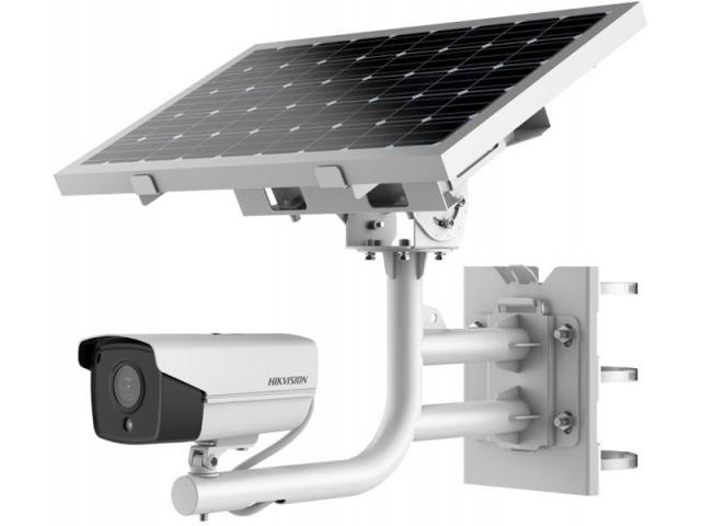 Camera IP Bullet 4G cu panou solar Hikvision DS-2XS6A25G0I20S40, 2MP, Lentila 2.8mm, IR 30m